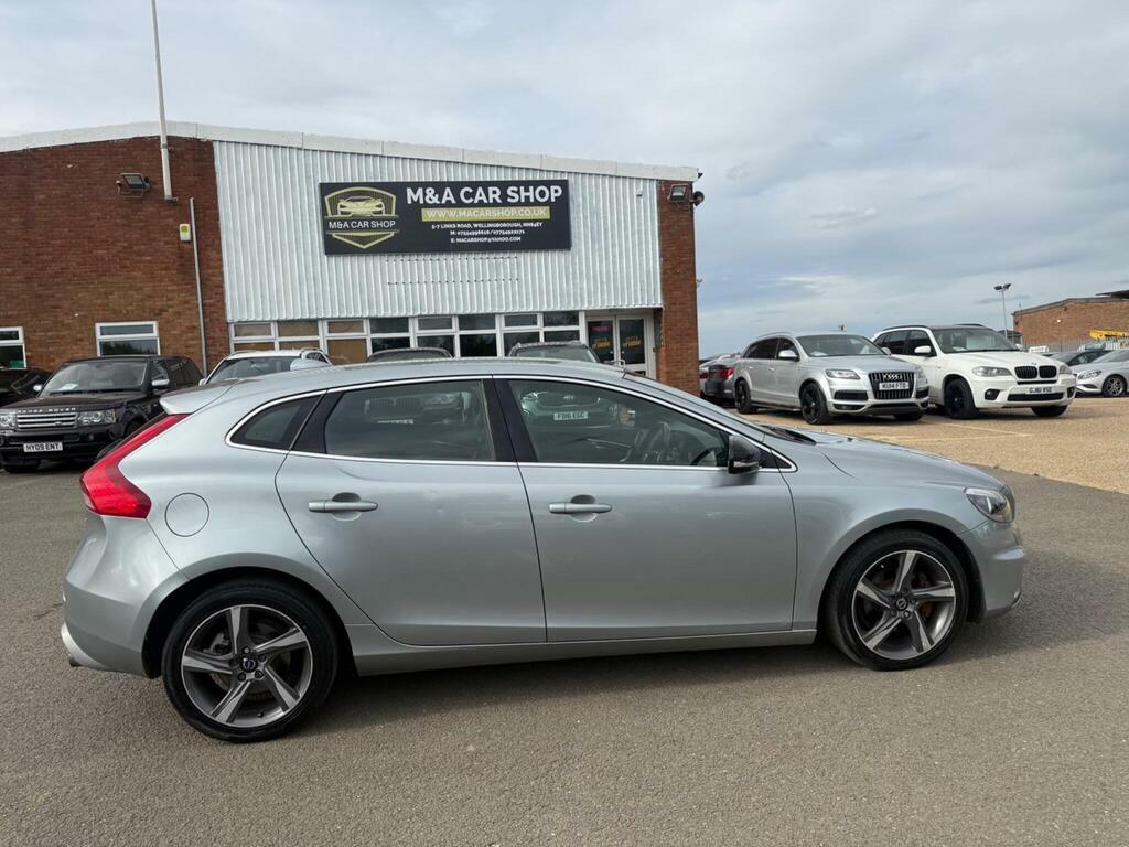 Volvo V40 2.0 D2 R-design Nav Euro 6 S S Silver #6