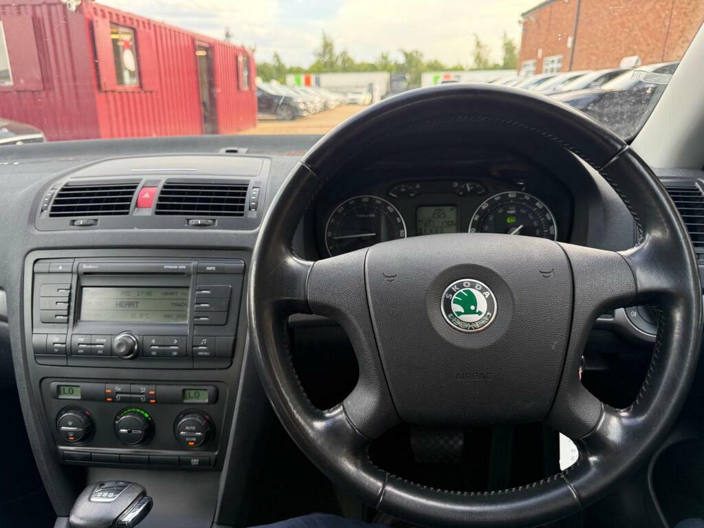 Skoda Octavia 2.0 Tfsi Vrs Estate Blue #16