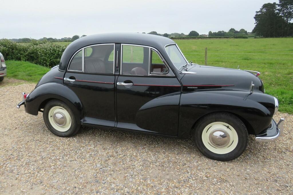 Morris Minor 4dr Saloon Black