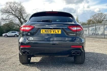 Maserati Levante 3.0 V6 4Wd Black #19