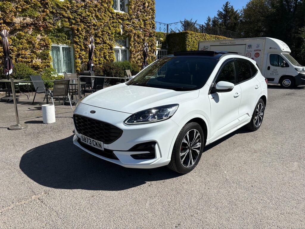 Ford Kuga 2.5H Duratec St-line X Edition Suv Hybr White