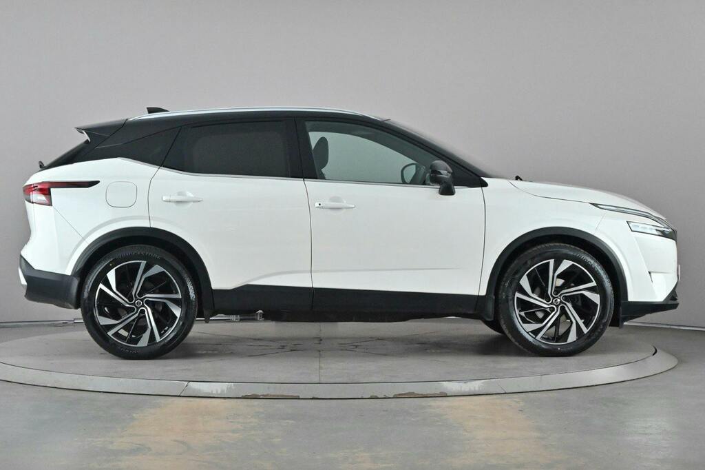 Nissan Qashqai 1.3 Dig T Mhev Tekna Plus Suv Hybrid Xt KU71ZJJ White #3