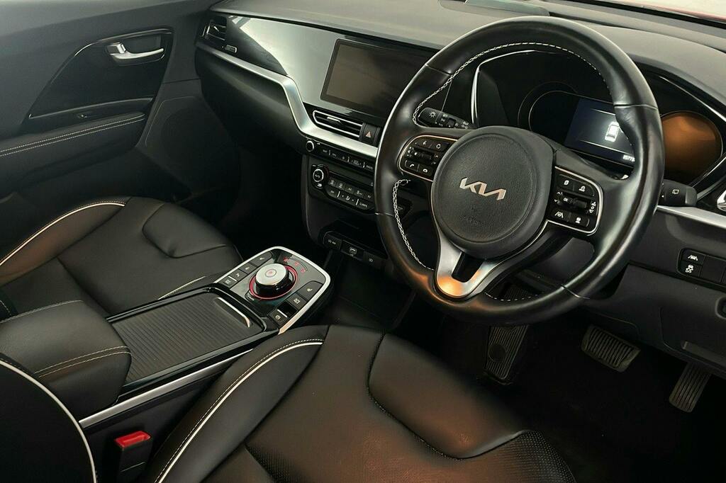 Kia e-Niro Kia Niro 64.8Kwh 4 Suv 201 Bhp Red #10