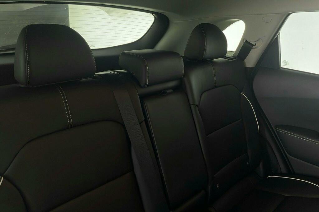 Kia e-Niro Kia Niro 64.8Kwh 4 Suv 201 Bhp Red #9