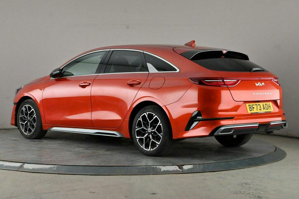 Kia Proceed 1.5 T Gdi Gt Line Shooting Brake Orange #4