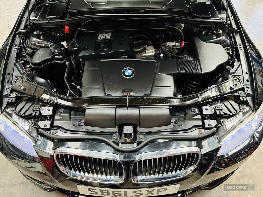 BMW 3 Series 2.0 320D M Sport Steptronic Euro 5 Black #11