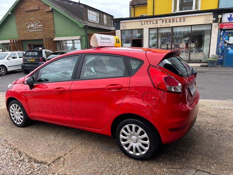 Ford Fiesta 1.0T Ecoboost Titanium Hatchback Blue #10