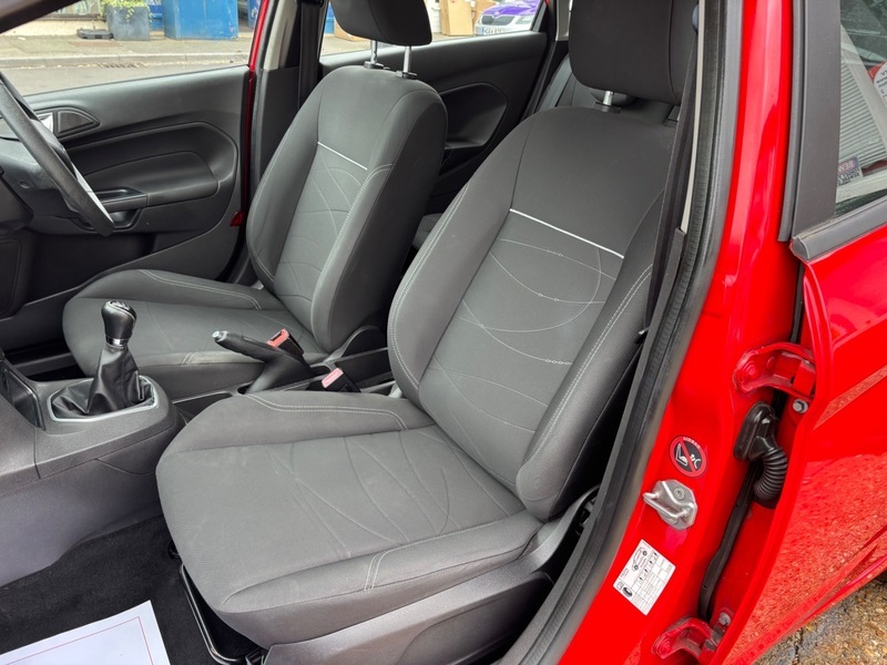 Ford Fiesta 1.0T Ecoboost Titanium Hatchback Blue #18