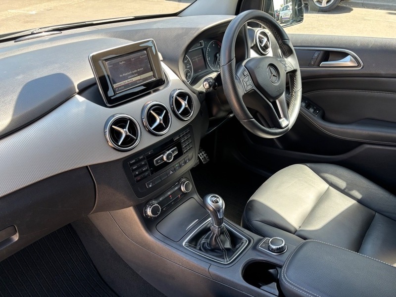 Mercedes-Benz B Class 2.1 B220 Cdi Sport In Jupiter Red #26