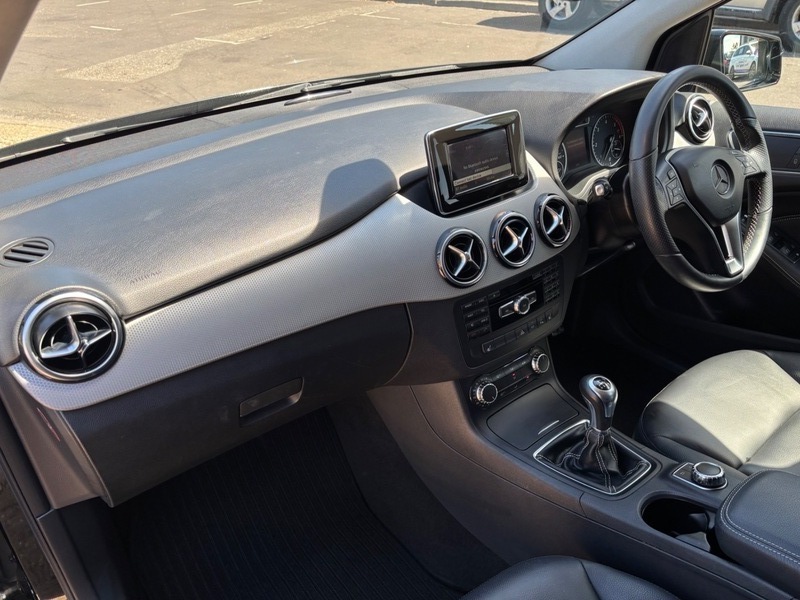 Mercedes-Benz B Class 2.1 B220 Cdi Sport In Jupiter Red #25
