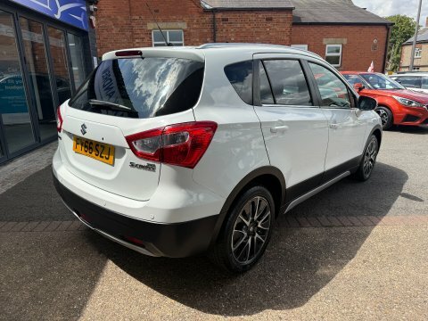 Suzuki SX4 S Cross 2016 66 Sz-t White #4