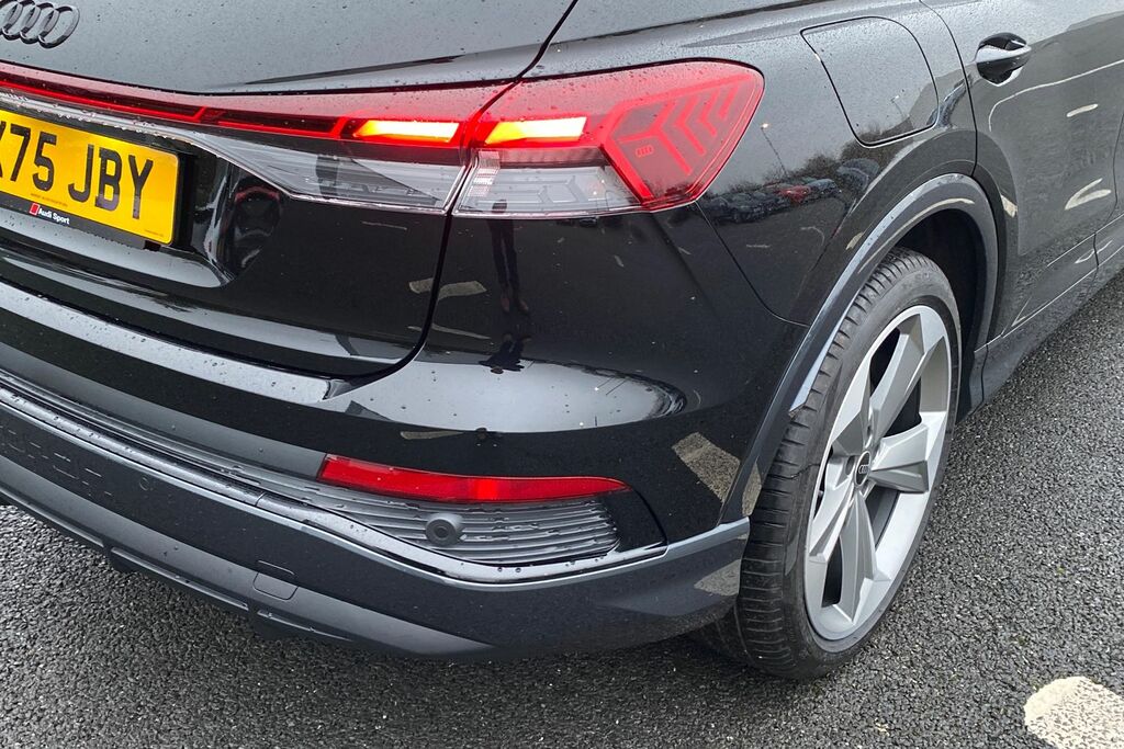 Audi Q4 E Tron Audi Q4 E-tron Estate 150Kw 40 63Kwh S Line Au Grey #33