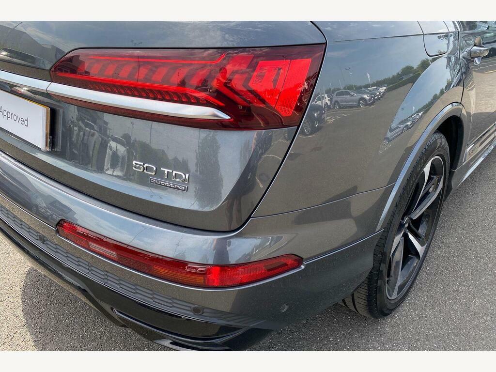 Audi Q7 Audi Q7 Black Edition 55 Tfsi Quattro 340 Ps Tiptr Black #33