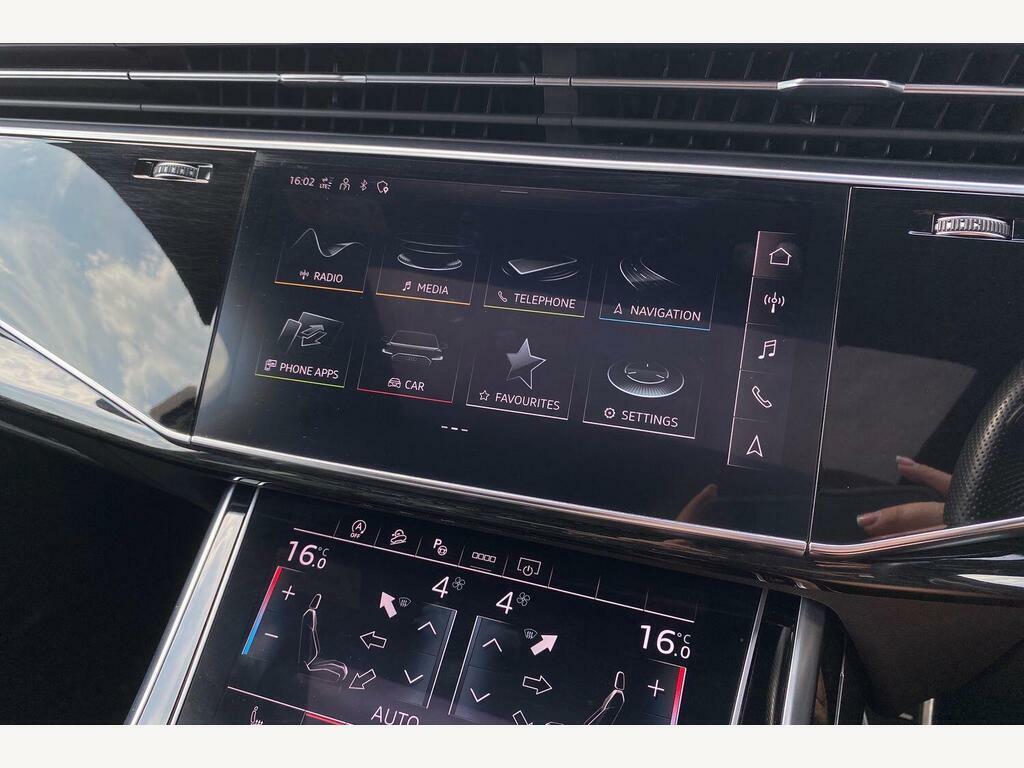 Audi Q7 Audi Q7 Black Edition 55 Tfsi Quattro 340 Ps Tiptr Black #17