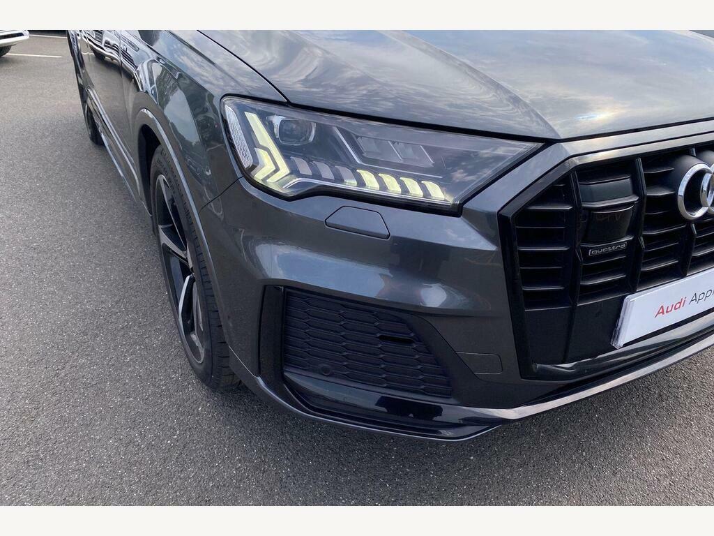 Audi Q7 Audi Q7 Black Edition 55 Tfsi Quattro 340 Ps Tiptr Black #30