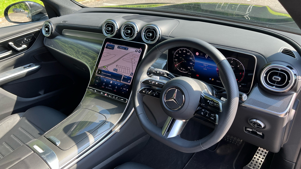 Mercedes-Benz GLC Class Glc 300D 4Matic Amg Line Premium 9G-tronic Black #3