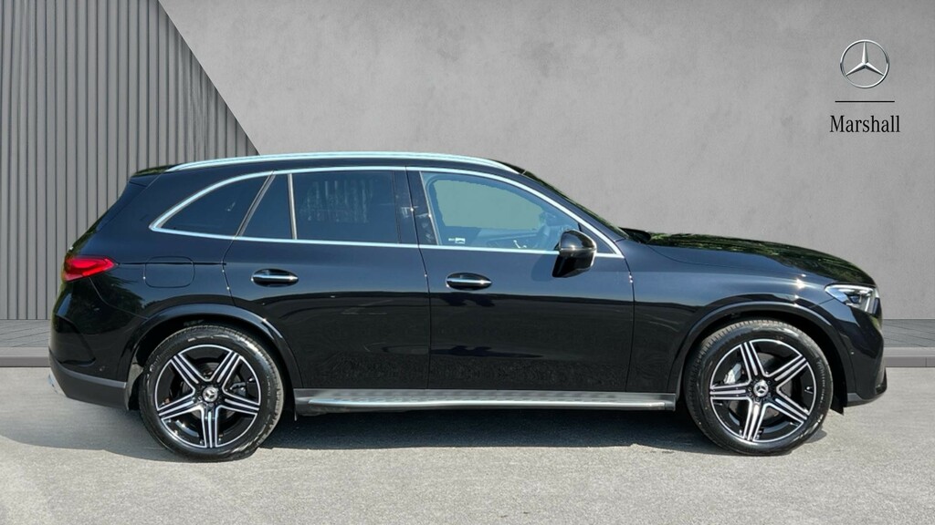 Mercedes-Benz GLC Class Glc 300D 4Matic Amg Line Premium 9G-tronic Black #4