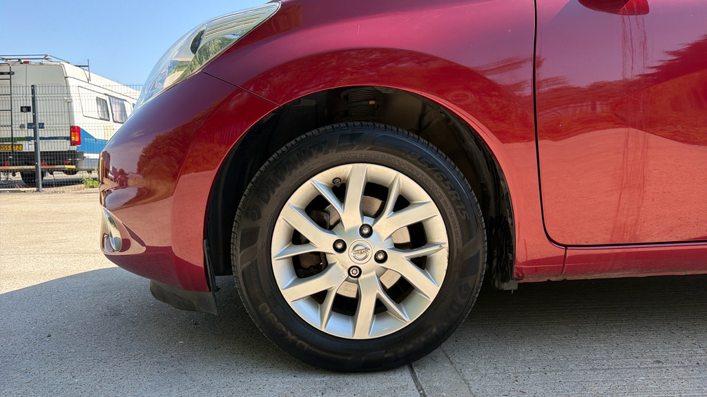 Nissan Note Note 1.2 Acenta Red #4