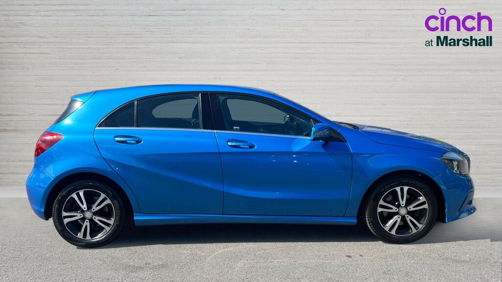 Mercedes-Benz A Class A Class A180 Se KU16ZTF Blue #2