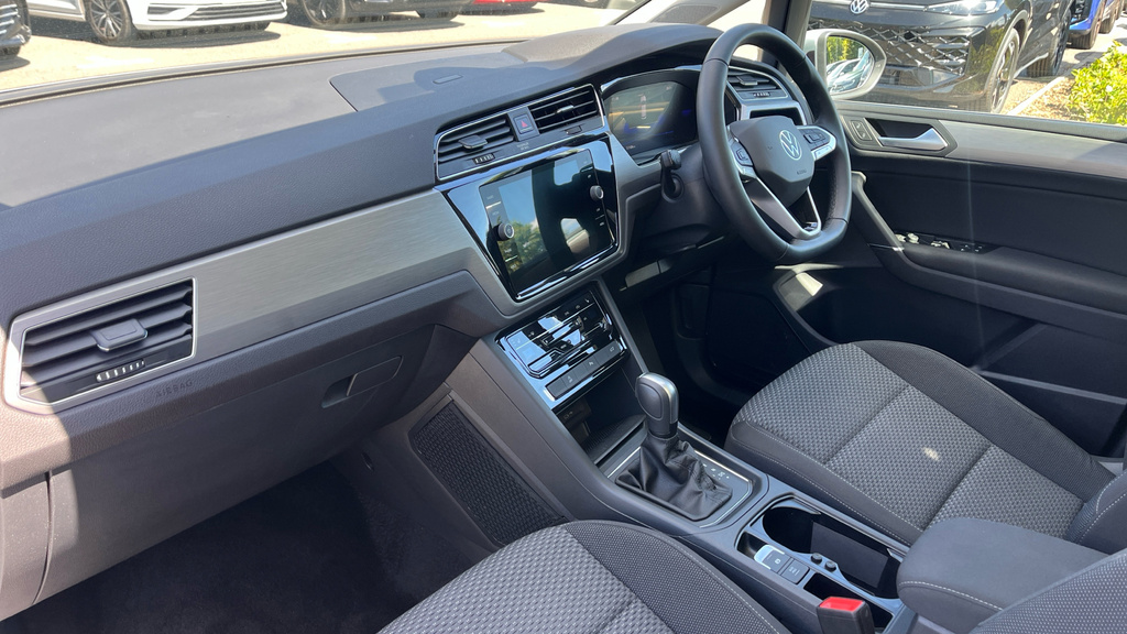 Volkswagen Touran Touran 1.5 Tsi Evo Match Dsg Silver #2