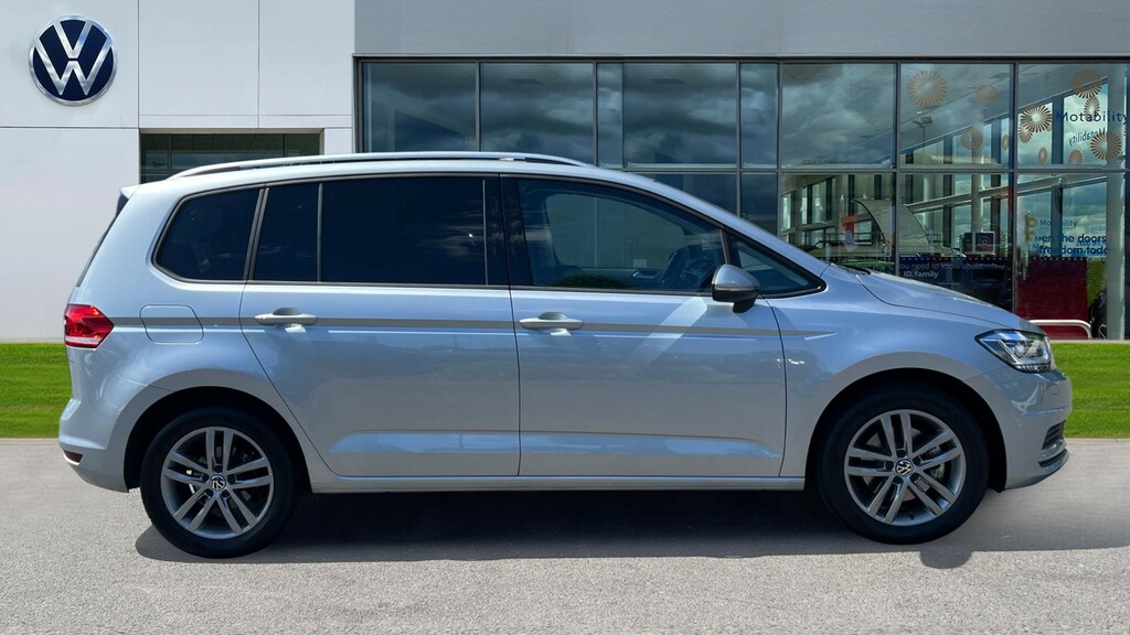Volkswagen Touran Touran 1.5 Tsi Evo Match Dsg Silver #4