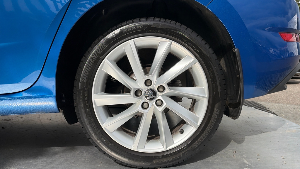 Skoda Scala 1.0 Tsi Se Euro 6 Ss Silver #19