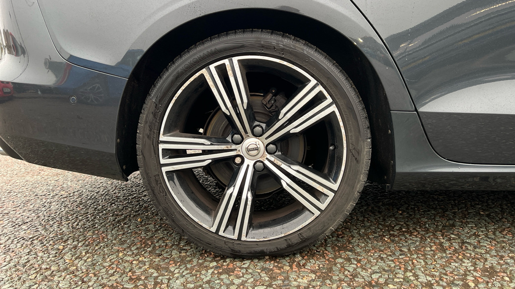 Volvo V60 2.0 D3 Momentum Euro 6 Ss Grey #20
