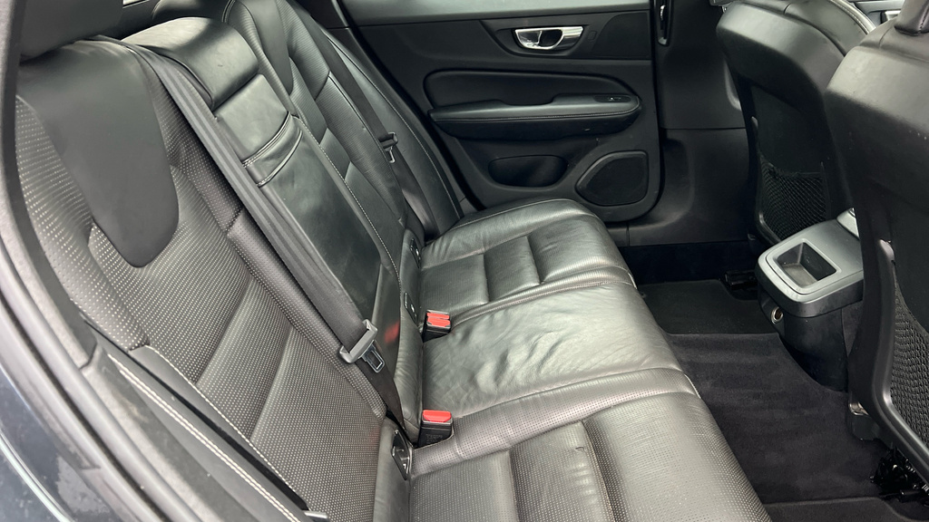 Volvo V60 V60 2.0 D3 Inscription Pro Grey #6