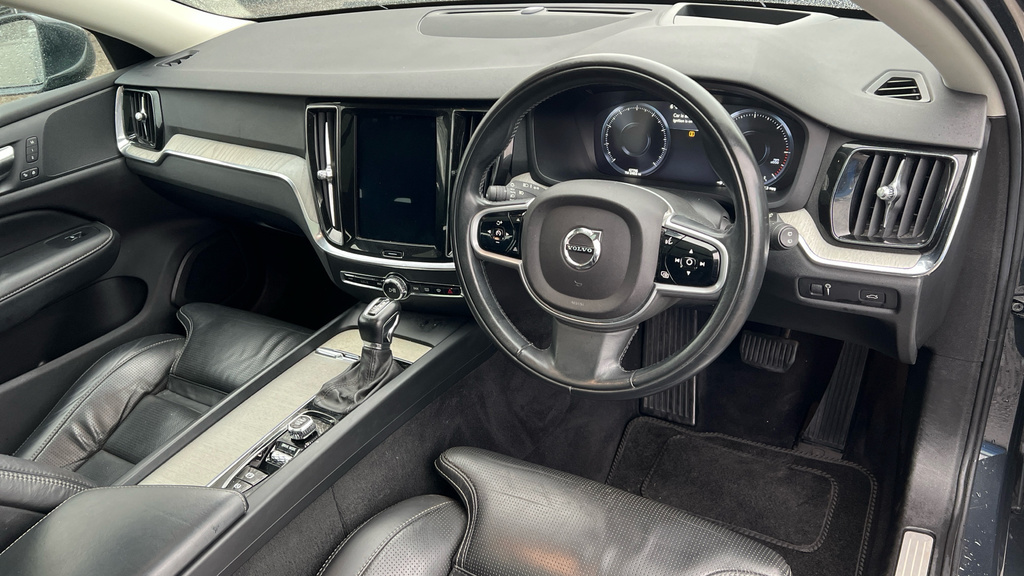 Volvo V60 V60 2.0 D3 Inscription Pro Grey #4