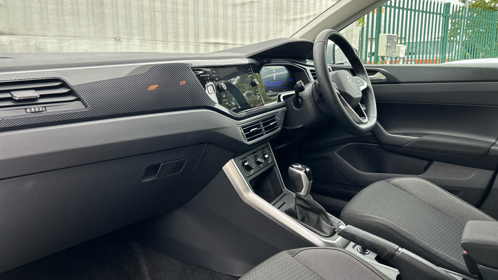 Volkswagen Polo Polo Match 1.0 Tsi 95Ps 7-Speed Dsg Silver #2