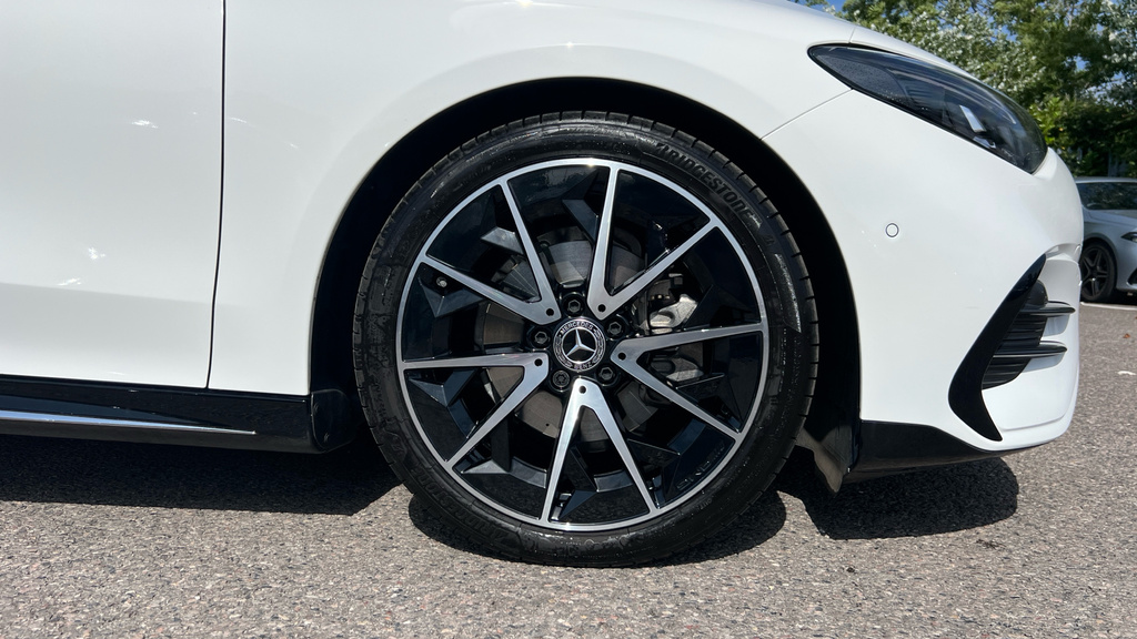 Mercedes-Benz CLA Class Cla 180 Amg Line Premium White #5