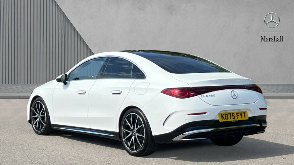 Mercedes-Benz CLA Class Cla 180 Amg Line Premium White #2