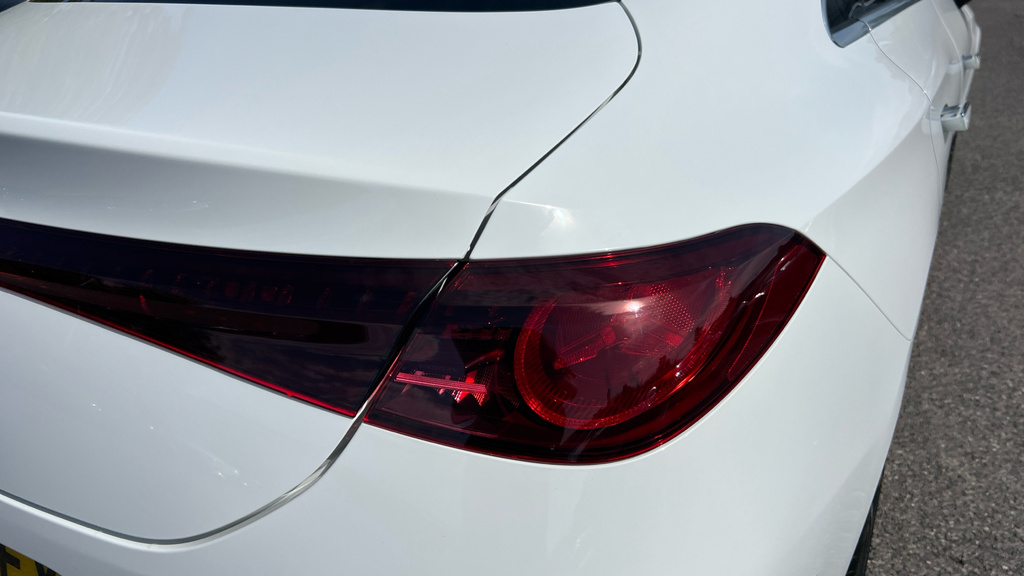 Mercedes-Benz CLA Class 250 200Kw Eq Tech Amg Line Ed 85Kwh White #21