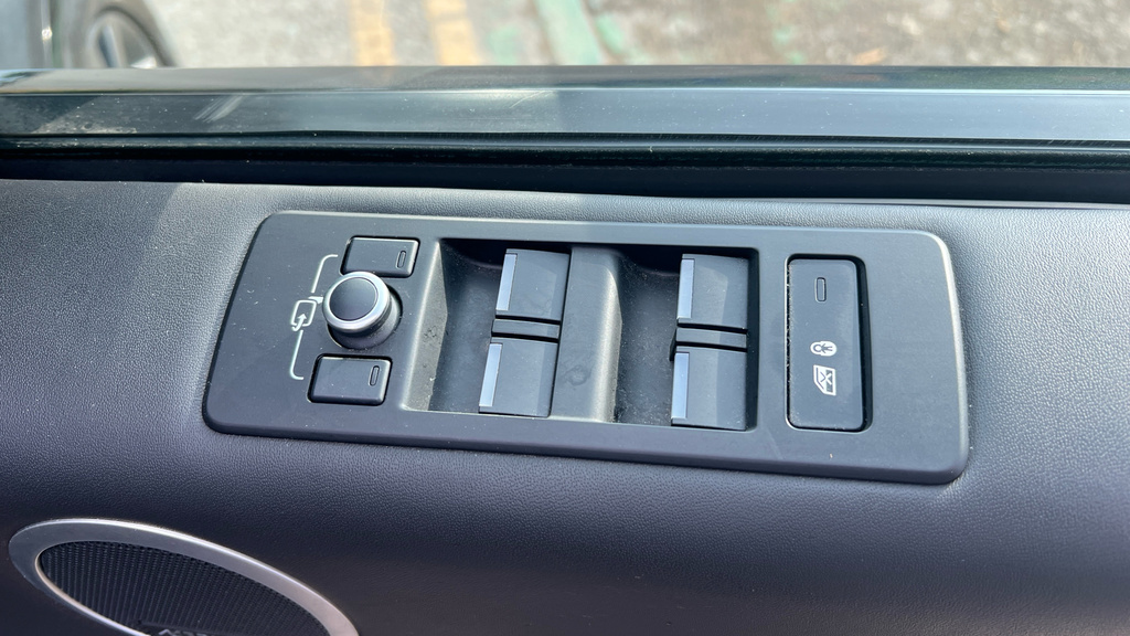 Land Rover Discovery D300 Commercial Hse Blue #49