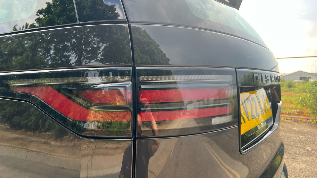 Land Rover Discovery D300 Commercial Hse Blue #19