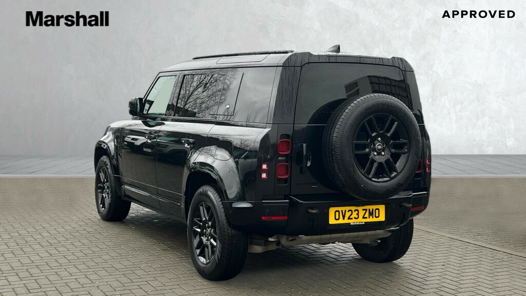 Land Rover Defender 110 Defender 2.0 P400e X-dynamic S 110 Black #2