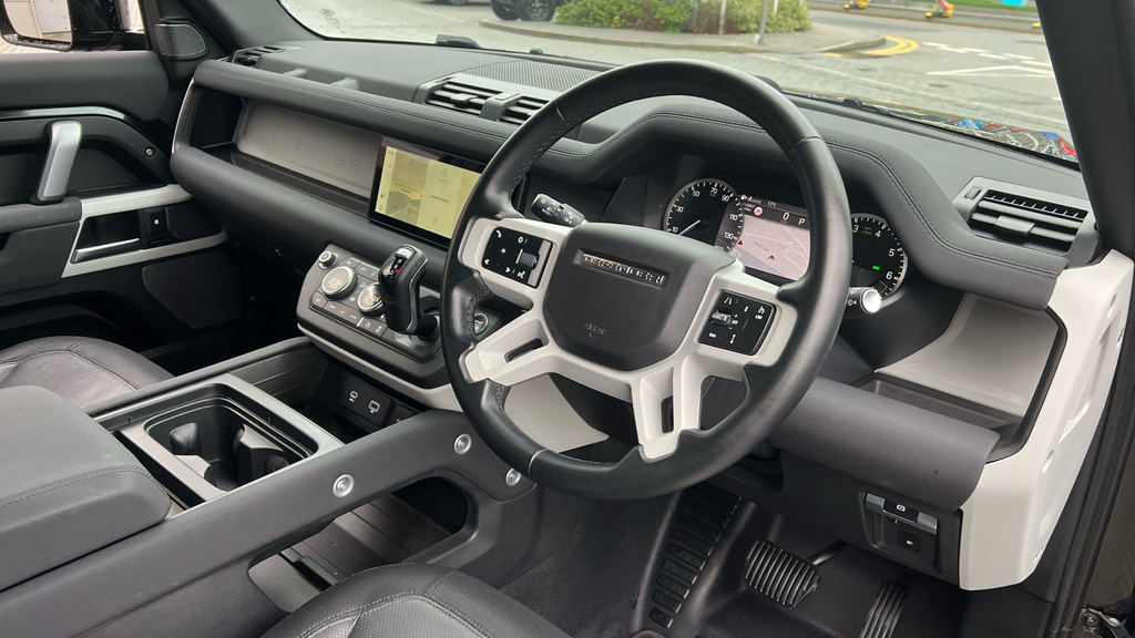 Land Rover Defender 110 5.0 P525 Carpathian Edition Grey #28