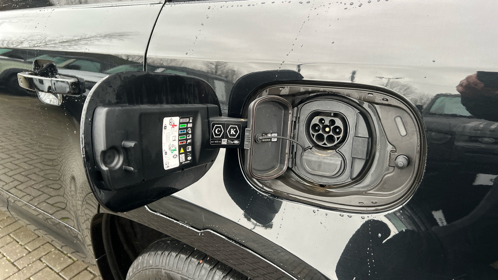 Land Rover Defender 110 5.0 P525 Carpathian Edition Grey #42