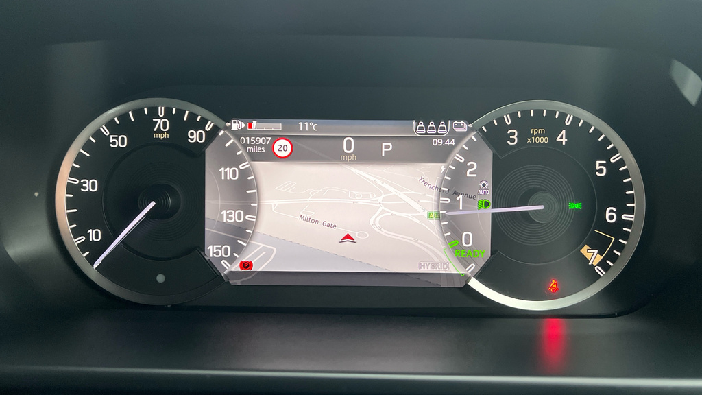 Land Rover Defender 110 5.0 P525 Carpathian Edition Grey #16