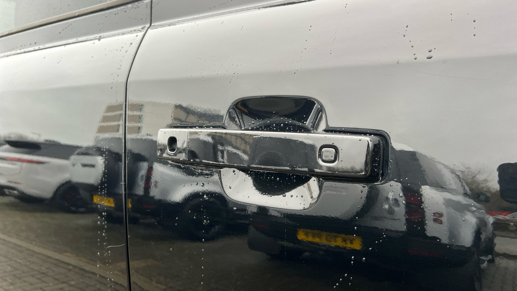 Land Rover Defender 110 5.0 P525 Carpathian Edition Grey #36