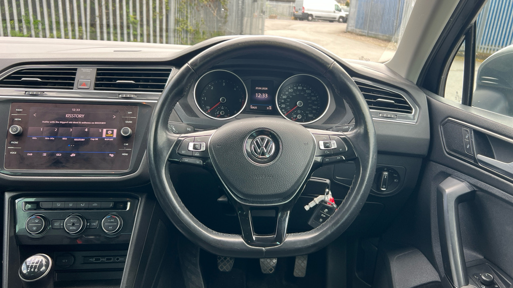 Volkswagen Tiguan Sel Tdi Bluemotion Technology Dsg Black #22