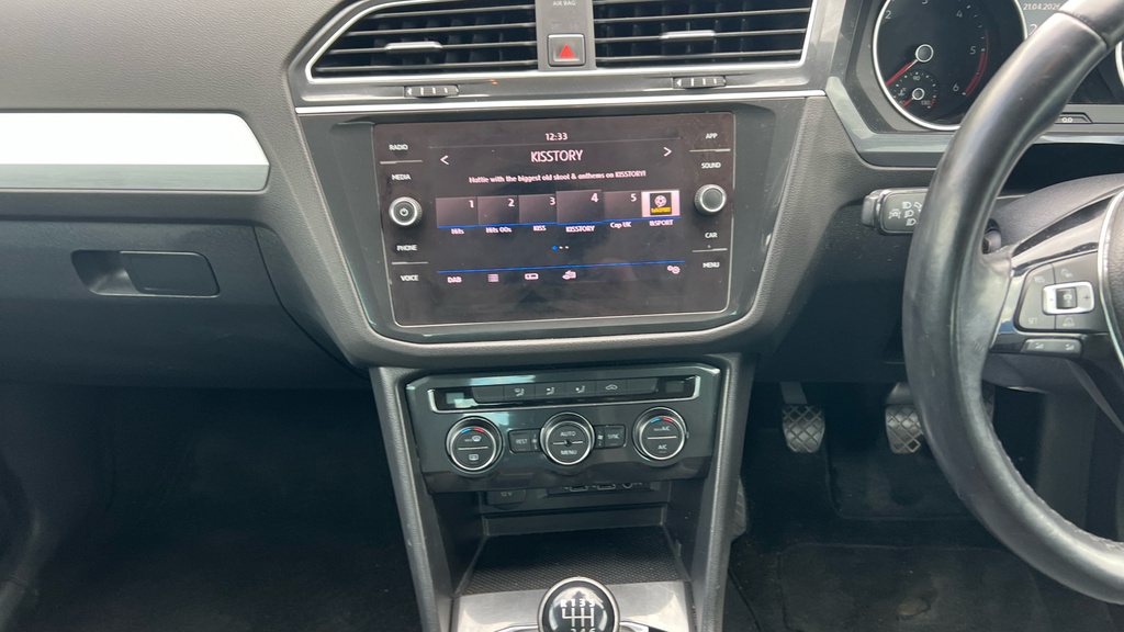 Volkswagen Tiguan Sel Tdi Bluemotion Technology Dsg Black #13