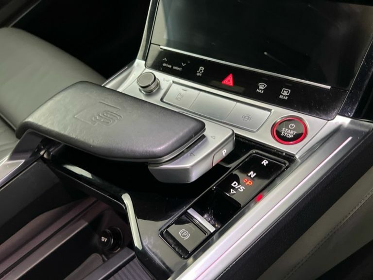 Audi E-tron 50 Black Edition Quattro 71.2Kwh 11Kw Charger Black #19