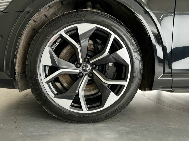 Audi E-tron 50 Black Edition Quattro 71.2Kwh 11Kw Charger Black #21