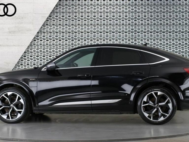 Audi E-tron 50 Black Edition Quattro 71.2Kwh 11Kw Charger Black #9