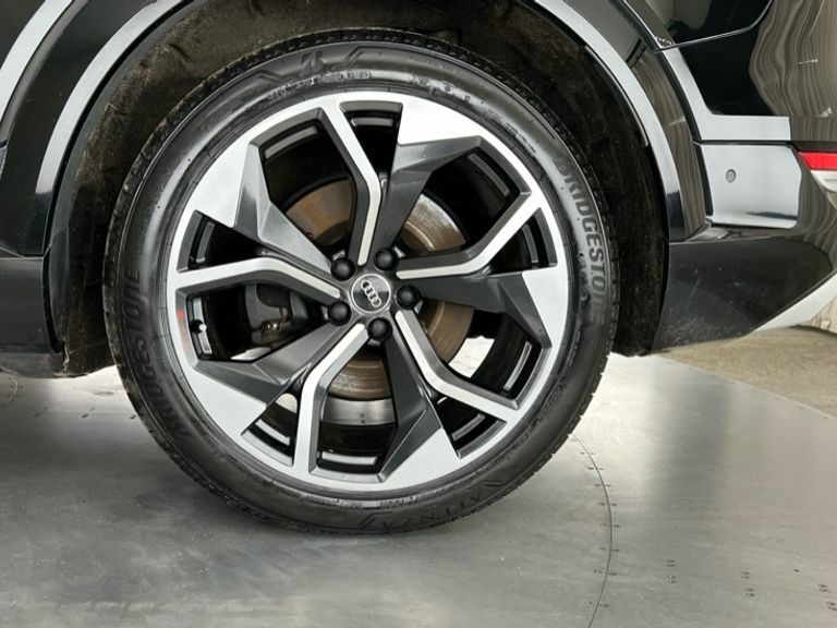 Audi E-tron 50 Black Edition Quattro 71.2Kwh 11Kw Charger Black #22