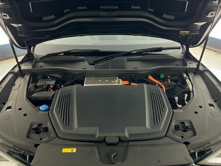 Audi E-tron 50 Black Edition Quattro 71.2Kwh 11Kw Charger Black #20