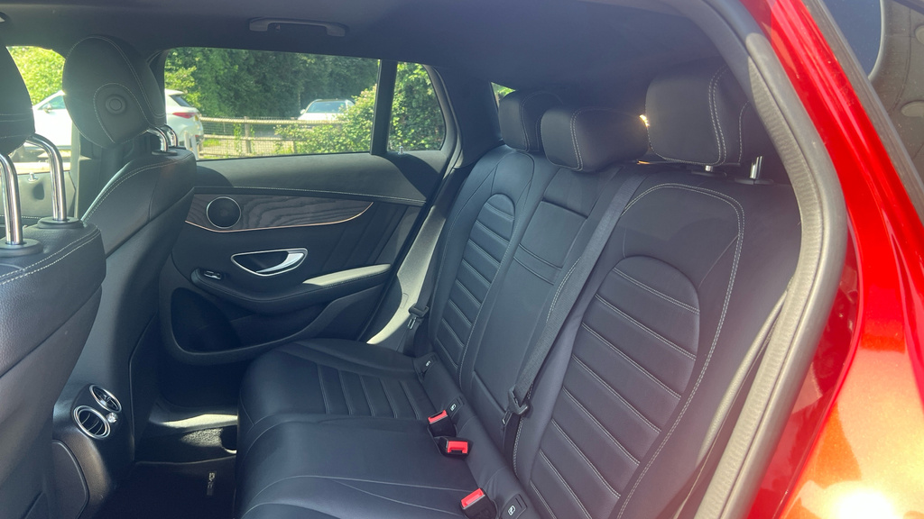 Mercedes-Benz EQC 0L Eqc 400 4Matic Amg Line Premium Plus 40 Grey #24