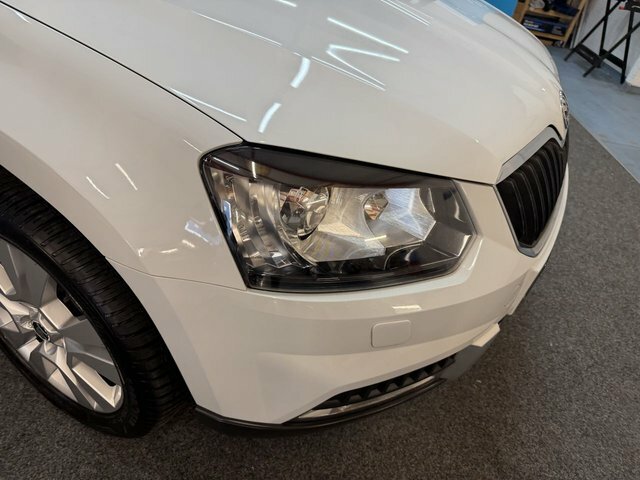 Skoda Yeti Tsi Laurin Klement Silver #35