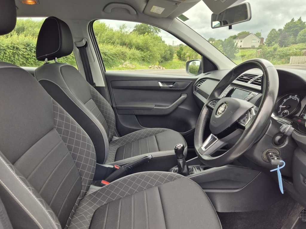 Skoda Fabia 1.0 Colour Edition Euro 6 Ss White #19